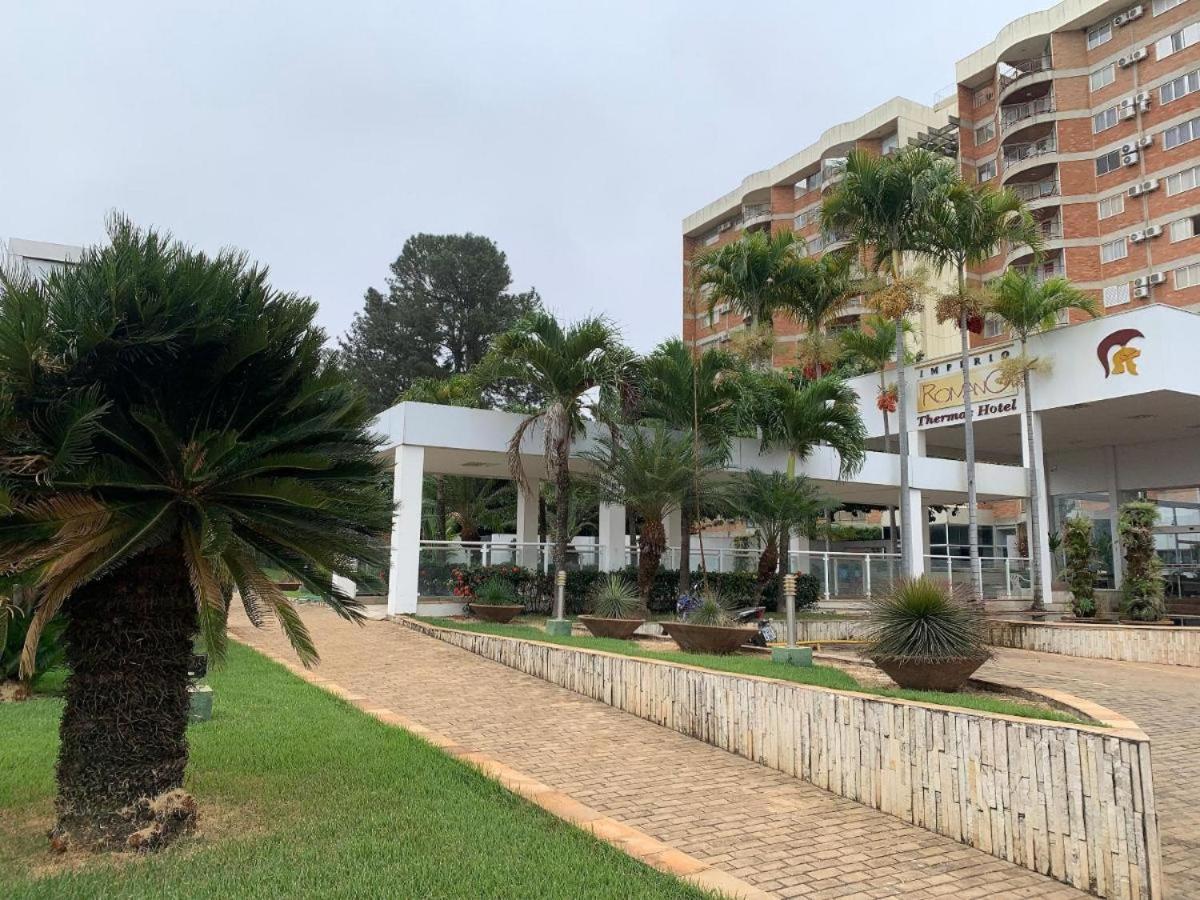 Apartamento Imperio Romano - 2 Quartos, 24Hs Piscina Caldas Novas Luaran gambar