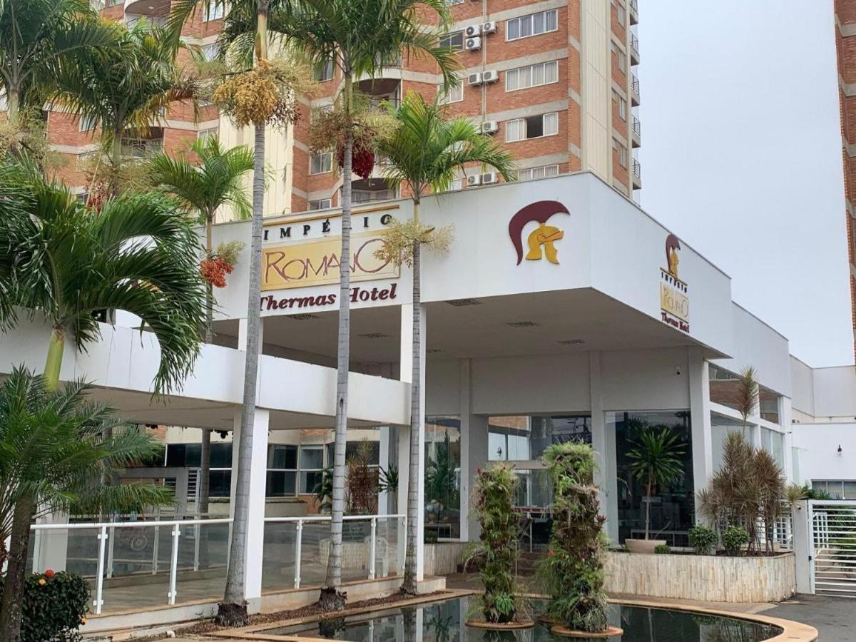 Apartamento Imperio Romano - 2 Quartos, 24Hs Piscina Caldas Novas Luaran gambar