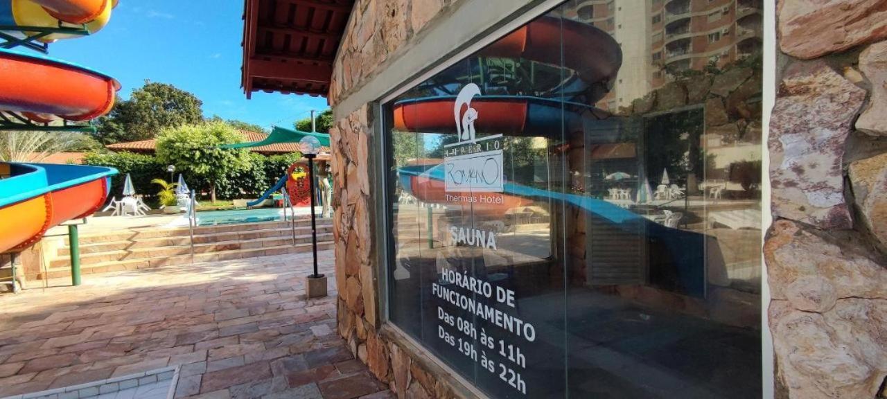 Apartamento Imperio Romano - 2 Quartos, 24Hs Piscina Caldas Novas Luaran gambar